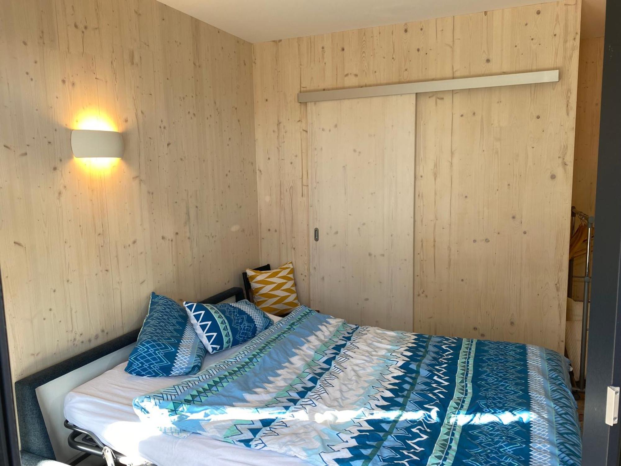 Auf Wolke 7 - Gaeste-Studio Im Mini House In Ch-4556 Aeschi So Luaran gambar